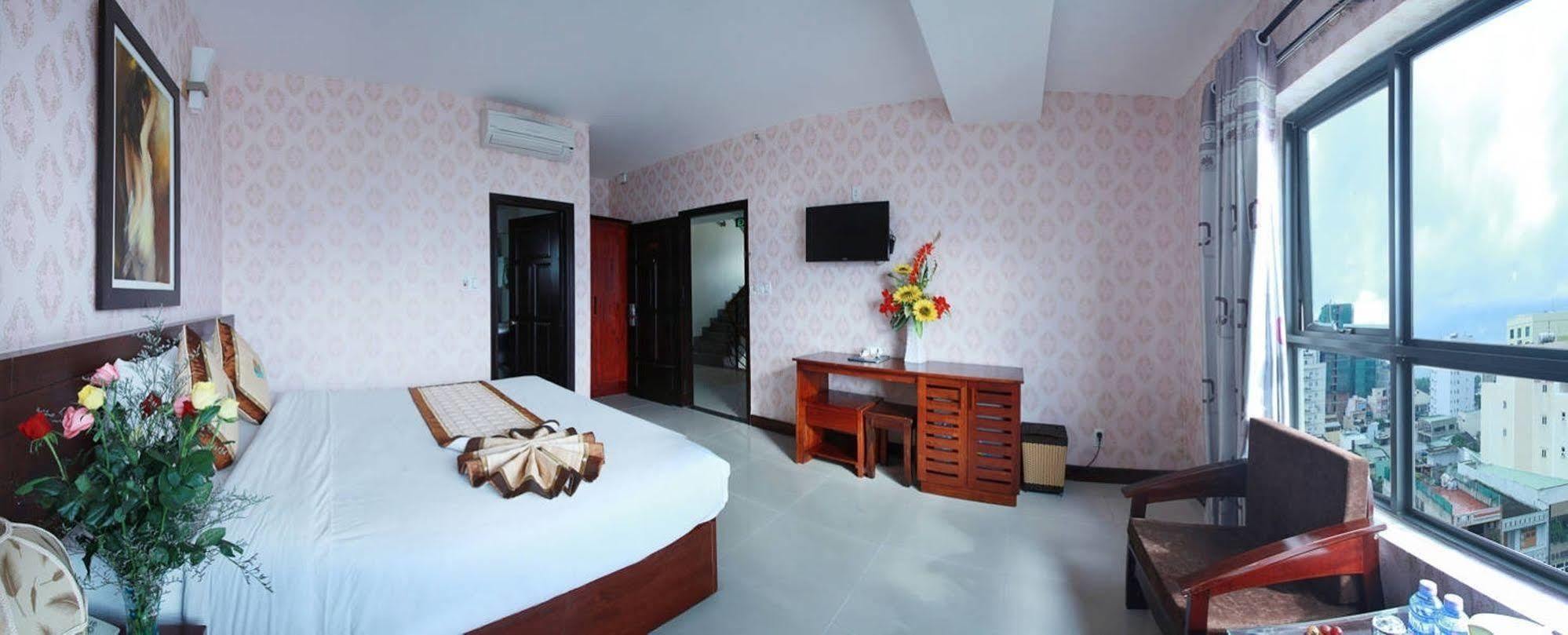 Luna Diamond Hotel Дананг Екстер'єр фото